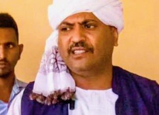 كامل إدريس يعتذر لمستشاره بعد منعه من المكتب كامل إدريس يعتذر لمستشاره بعد منعه من المكتب