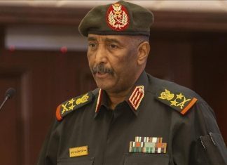 البرهان من مطار الخرطوم: مستمرون في دحر “الدعم السريع” البرهان من مطار الخرطوم: مستمرون في دحر "الدعم السريع"