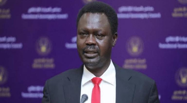 مناوي يطلب دعمًا عاجلًا لحميدتي ودقلو للإمارات