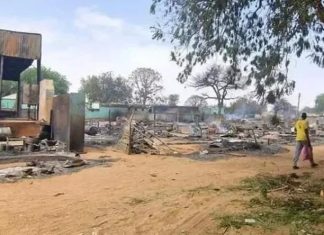 قادة الجيش والقوة المشتركة يغادرون الفاشر بسلام قادة الجيش والقوة المشتركة يغادرون الفاشر بسلام