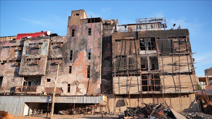 طويلة تطلب دعما عاجلا لإنقاذ نازحي الفاشر طويلة تطلب دعما عاجلا لإنقاذ نازحي الفاشر