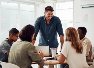 9 عادات يومية لإدارة الطاقة والقيادة الناجحة 9 عادات يومية لإدارة الطاقة والقيادة الناجحة