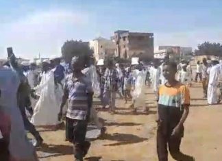 مظاهرات في الخرطوم وصلاة غائب على ضحايا الفاشر مظاهرات في الخرطوم وصلاة غائب على ضحايا الفاشر