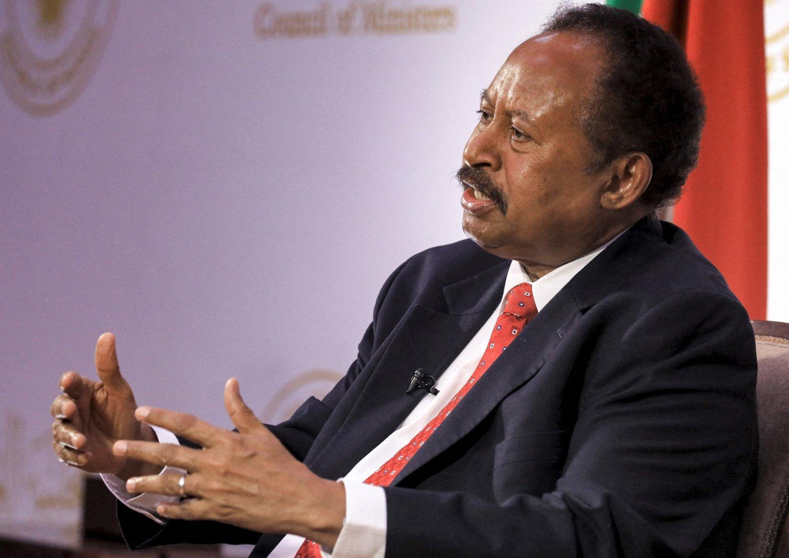 حمدوك يفاجئ القوى السياسية بخطوة غير متوقعة حمدوك يفاجئ القوى السياسية بخطوة غير متوقعة