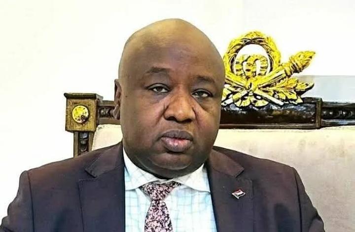 ماذا يريد الوزير نور الدائم طه من شركة الموارد المعدنية؟ ماذا يريد الوزير نور الدائم طه من شركة الموارد المعدنية؟