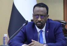 وزير الإعلام يكشف عن عملة مضبوطة في منزل عضو لجنة إزالة التمكين وزير الإعلام يكشف عن عملة مضبوطة في منزل عضو لجنة إزالة التمكين