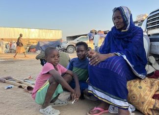 الأمم المتحدة: آلاف العائلات في الفاشر بحاجة للمأوى الأمم المتحدة: آلاف العائلات في الفاشر بحاجة للمأوى