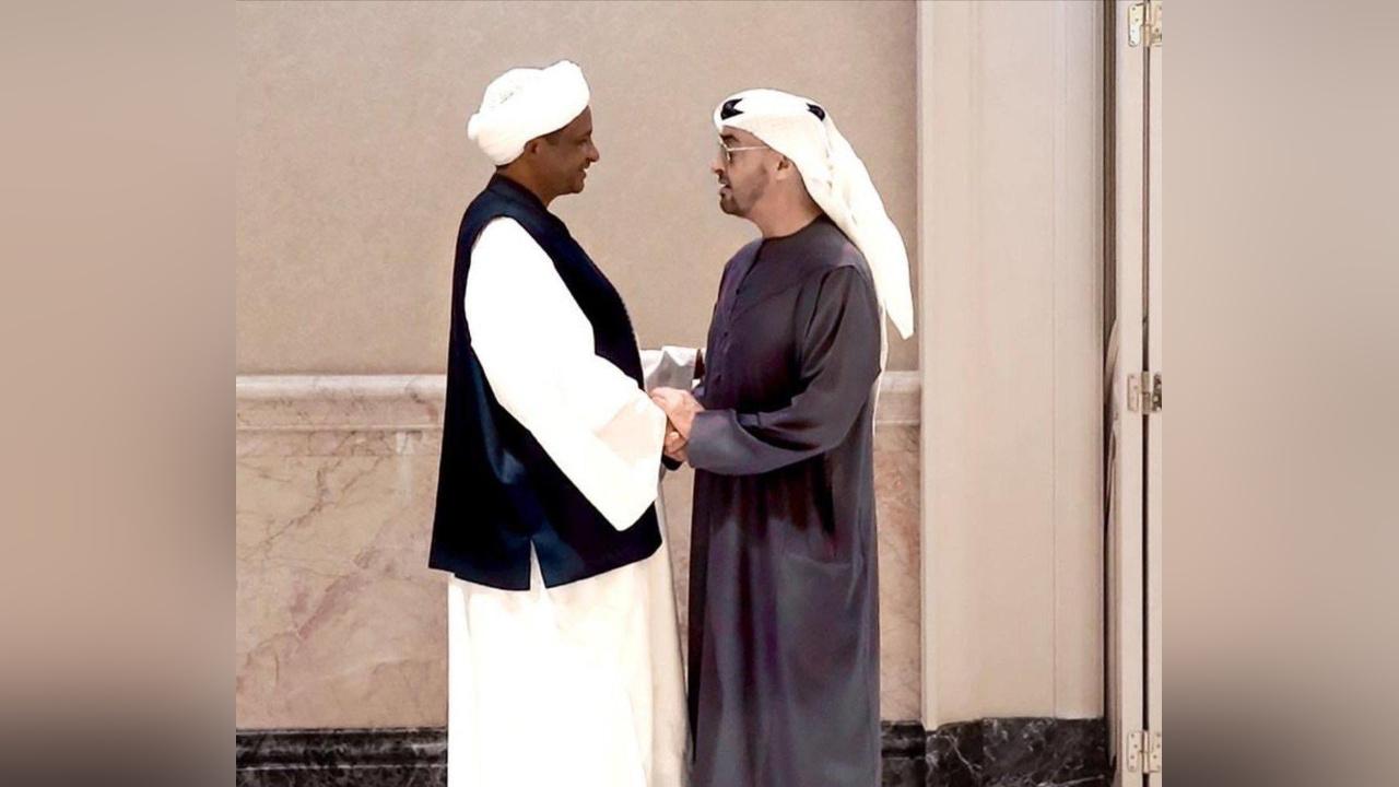 الإمارات تدعو لوقف إطلاق النار في السودان دون اتهام الدعم السريع الإمارات تدعو لوقف إطلاق النار في السودان دون اتهام الدعم السريع