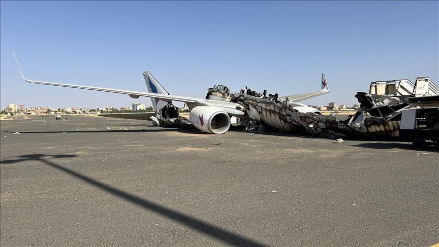 جيش السودان: سقوط طائرة شحن ومقتل طاقمها بسبب عطل فني جيش السودان: سقوط طائرة شحن ومقتل طاقمها بسبب عطل فني