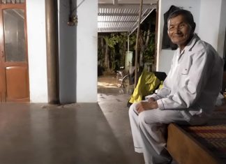 مزارع فيتنامي يدّعي عدم النوم منذ 60 عامًا مزارع فيتنامي يدّعي عدم النوم منذ 60 عامًا