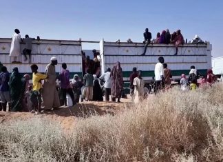 أزمة السودان الكبرى: النازحون يفتقدون الحياة الأساسية أزمة السودان الكبرى: النازحون يفتقدون الحياة الأساسية