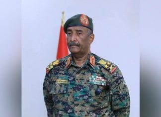 البرهان: أسباب فرار المواطنين من مناطق الدعم السريع البرهان: أسباب فرار المواطنين من مناطق الدعم السريع