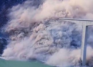 شاهد.. انهيار جسر “هونغتشي” في الصين بعد أشهر من افتتاحه شاهد.. انهيار جسر "هونغتشي" في الصين بعد أشهر من افتتاحه