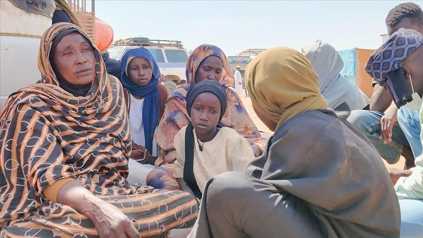 مسؤول أممي: أوضاع نازحي الفاشر في طويلة لا يمكن وصفها مسؤول أممي: أوضاع نازحي الفاشر في طويلة لا يمكن وصفها