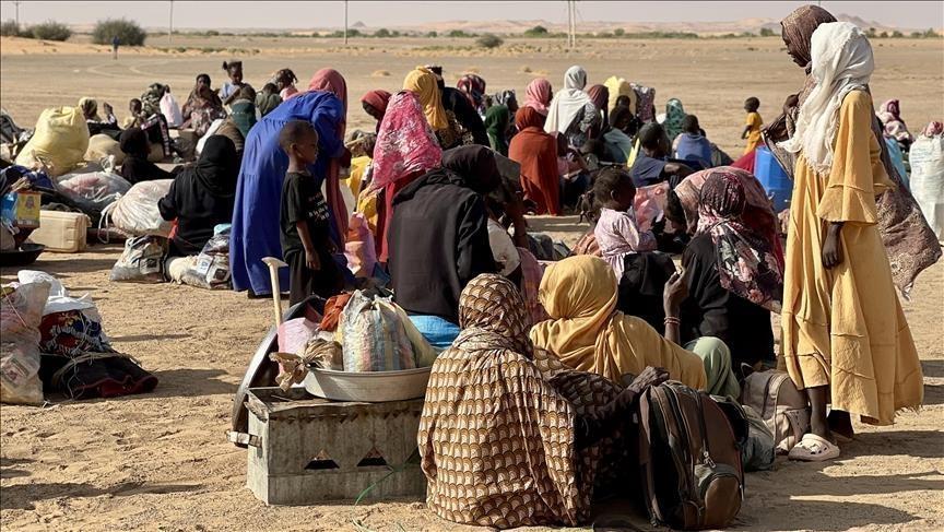 نازحون من الفاشر يصلون نازحون من الفاشر يصلون