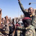 البرهان في زيارة مفاجئة لغرب أم درمان وحشود ضخمة البرهان في زيارة مفاجئة لغرب أم درمان وحشود ضخمة