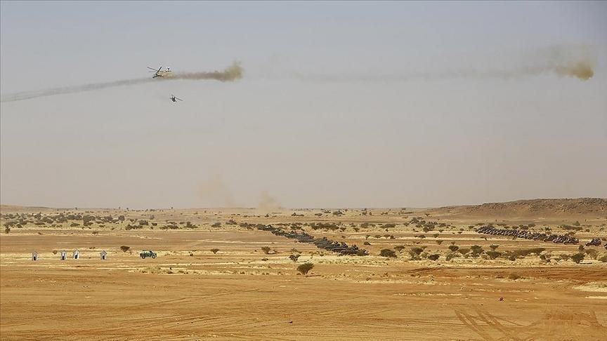 شهود: الجيش السوداني يسقط طائرة مسيرة فوق مدينة الأُبَيِّض شهود: الجيش السوداني يسقط طائرة مسيرة فوق مدينة الأُبَيِّض