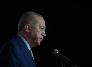 أردوغان: نواصل مساعينا لإنهاء الصراع في السودان أردوغان: نواصل مساعينا لإنهاء الصراع في السودان