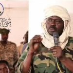 مناوي يتفقد نازحي الفاشر في الدبة بعد شهر مناوي يتفقد نازحي الفاشر في الدبة بعد شهر