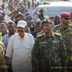 أفورقي في السودان: زيارة مفاجئة واستقبال حاشد أفورقي في السودان: زيارة مفاجئة واستقبال حاشد