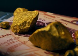 اكتشاف مثير للذهب في الصحراء المغربية اكتشاف مثير للذهب في الصحراء المغربية