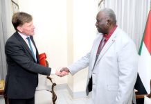 نائب البرهان يوجه رسائل لمبعوث بريطانيا للسودان نائب البرهان يوجه رسائل لمبعوث بريطانيا للسودان