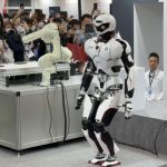 روبوتات يابانية جديدة تطفئ النيران وتنقذ القطط روبوتات يابانية جديدة تطفئ النيران وتنقذ القطط