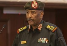 البرهان يتسلم رسالة من سلفاكير بشأن التعاون في النفط والطاقة البرهان يتسلم رسالة من سلفاكير بشأن التعاون في النفط والطاقة