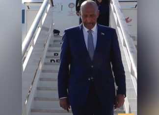 البرهان ينهي زيارته للسعودية ووفد يتخلف بالرياض البرهان ينهي زيارته للسعودية ووفد يتخلف بالرياض