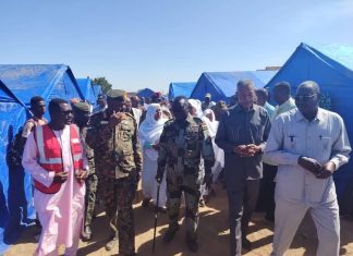 نازحون من هجليج يصلون النيل الأبيض بعد 9 أيام نازحون من هجليج يصلون النيل الأبيض بعد 9 أيام