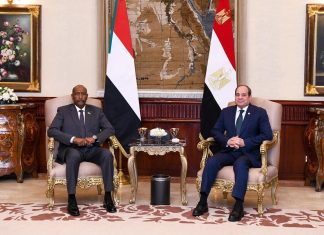 مصر تهدد بتفعيل الدفاع المشترك لمنع انفصال السودان مصر تهدد بتفعيل الدفاع المشترك لمنع انفصال السودان