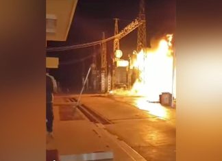 قصف مسيرة لقوات الدعم السريع: مقتل شخصين وحريق كبير قصف مسيرة لقوات الدعم السريع: مقتل شخصين وحريق كبير