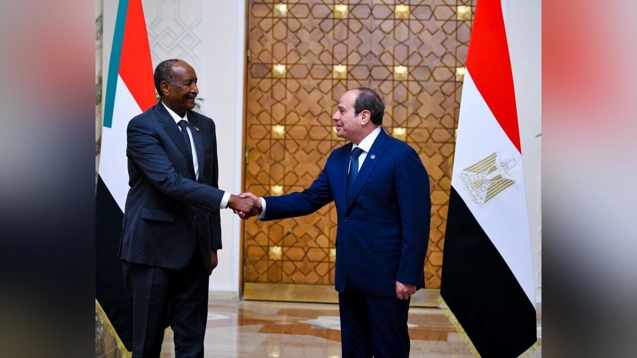 توجيهات البرهان والسيسي حول الدفاع المشترك والإخوان توجيهات البرهان والسيسي حول الدفاع المشترك والإخوان