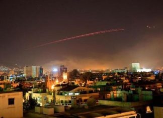 أول طائرة إجلاء تنقل سوريين من السودان الى سوريا أول طائرة إجلاء تنقل سوريين من السودان الى سوريا