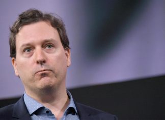 الكتّاب يتَّحدون لمواجهة كبار صناعة الذكاء الاصطناعي الكتّاب يتَّحدون لمواجهة كبار صناعة الذكاء الاصطناعي