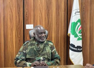 وزير المالية يعلن تفاصيل عودة الحكومة والمطار بالخرطوم وزير المالية يعلن تفاصيل عودة الحكومة والمطار بالخرطوم