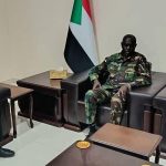 عودة كامل إدريس والحكومة إلى العمل بعد دمار كبير عودة كامل إدريس والحكومة إلى العمل بعد دمار كبير