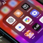 قوانين صينية جديدة لمواجهة الانتحار عبر الذكاء الاصطناعي قوانين صينية جديدة لمواجهة الانتحار عبر الذكاء الاصطناعي