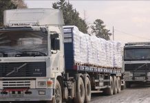 السودان يمدد فتح معبر أدري 3 أشهر للسماح بدخول المساعدات السودان يمدد فتح معبر أدري 3 أشهر للسماح بدخول المساعدات