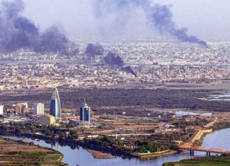 الحرب أفقدت السودان 80% من إيراداته.. وزير المالية يكشف التفاصيل الحرب أفقدت السودان 80% من إيراداته.. وزير المالية يكشف التفاصيل