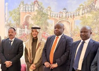 السودان يعرض على السعودية فرص الاستثمار في التعدين ويقدم تعهدات السودان يعرض على السعودية فرص الاستثمار في التعدين ويقدم تعهدات