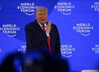 ترامب يسعى لجمع السيسي ورئيس وزراء إثيوبيا لحل أزمة السد ترامب يسعى لجمع السيسي ورئيس وزراء إثيوبيا لحل أزمة السد