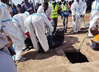 رفات قتلى الدعم السريع تُكتشف في بئر بالخرطوم رفات قتلى الدعم السريع تُكتشف في بئر بالخرطوم