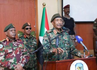 البرهان: لن نتساهل مع أي تمرد جديد البرهان: لن نتساهل مع أي تمرد جديد