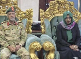 بنك الخرطوم ينفذ مهمة داخل سلاح المدرعات بالشجرة بنك الخرطوم ينفذ مهمة داخل سلاح المدرعات بالشجرة