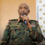 البرهان يوجه تحذيرات لحمدوك ويؤكد عدم العودة البرهان يوجه تحذيرات لحمدوك ويؤكد عدم العودة