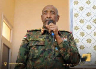 البرهان يوجه تحذيرات لحمدوك ويؤكد عدم العودة البرهان يوجه تحذيرات لحمدوك ويؤكد عدم العودة