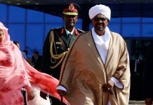 حارس البشير يرد على وزير الداخلية بشأن اعتقال قائد الجيش حارس البشير يرد على وزير الداخلية بشأن اعتقال قائد الجيش