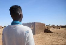 طبيب سوداني يروي تفاصيل هروبه المروعة من الفاشر طبيب سوداني يروي تفاصيل هروبه المروعة من الفاشر