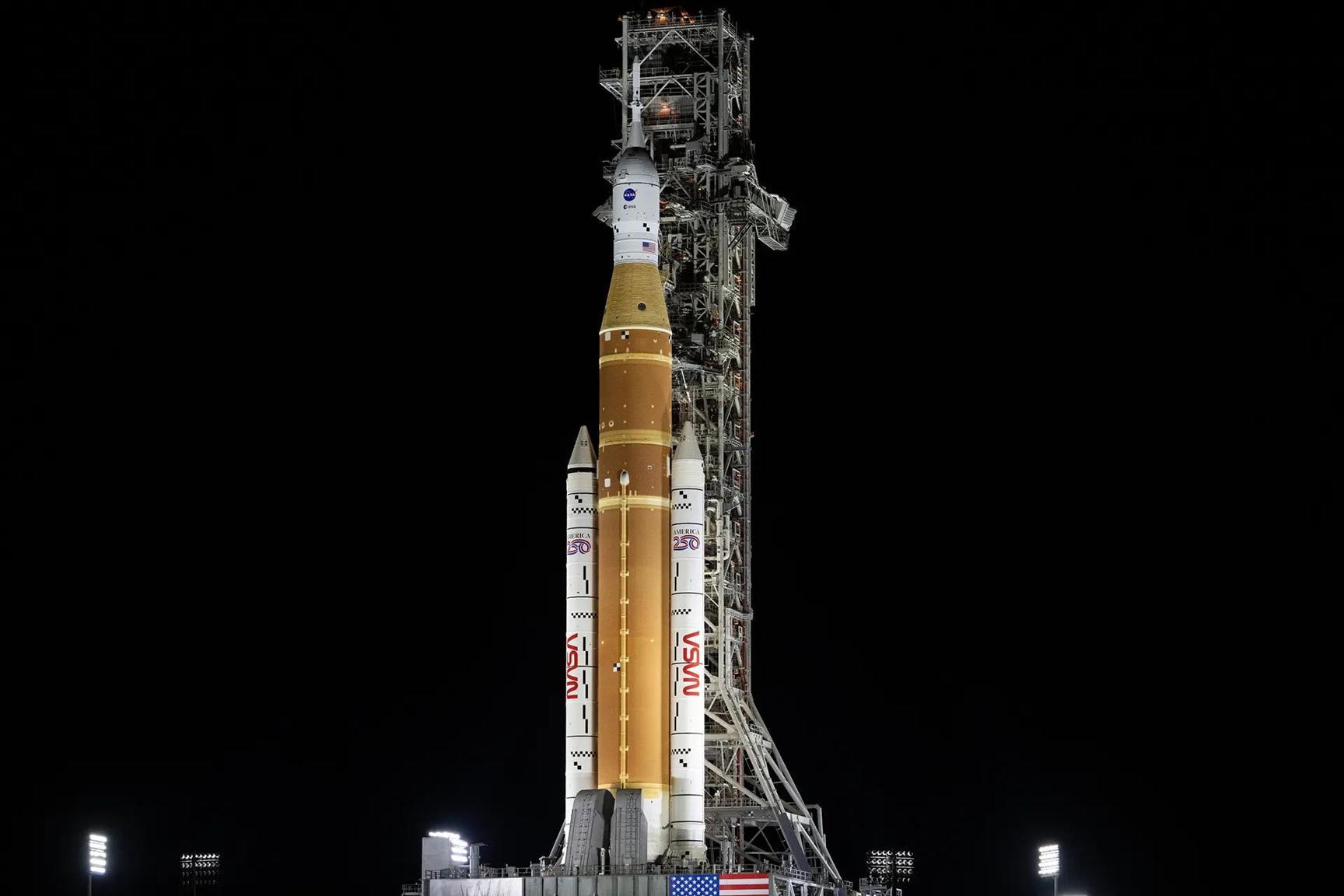 ناسا تقترب من إطلاق مهمة العودة للقمر بأربعة رواد فضاء ناسا تقترب من إطلاق مهمة العودة للقمر بأربعة رواد فضاء